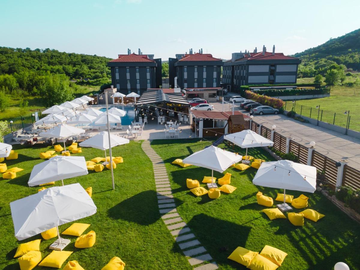 Ucar Royal Hotel Ve Konferans Salonu Ağva Εξωτερικό φωτογραφία
